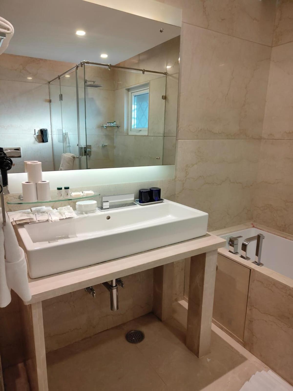 Fortune Hosur - Member Itc Hotels' Group Εξωτερικό φωτογραφία